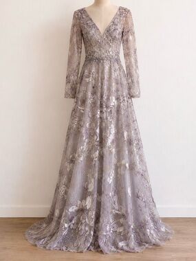 Mac Duggal 20214 Long Sleeve Formal Evening Dress in Vintage Lilac size 8